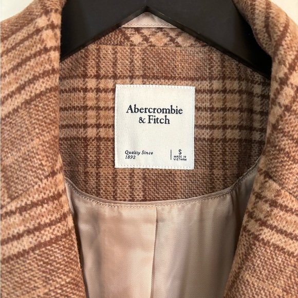 Abercrombie & Fitch Heavyweight Wool-Blend Blazer Coat - Picture 2 of 3